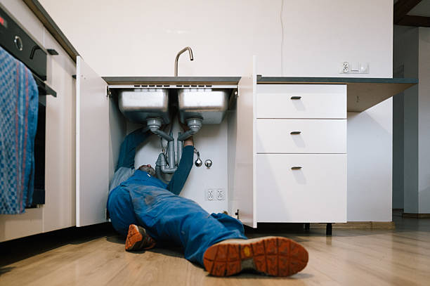 Professional Leak Detection technician working in New Lisbon, NJ